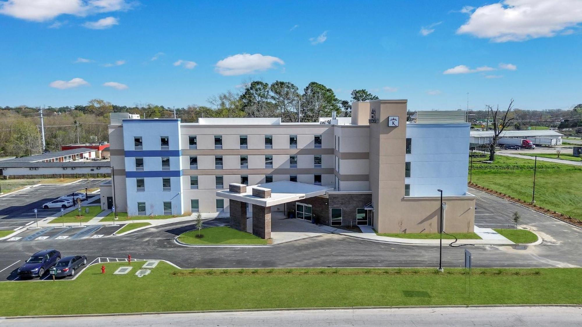 Hotel The Kingston Garden City Esterno foto