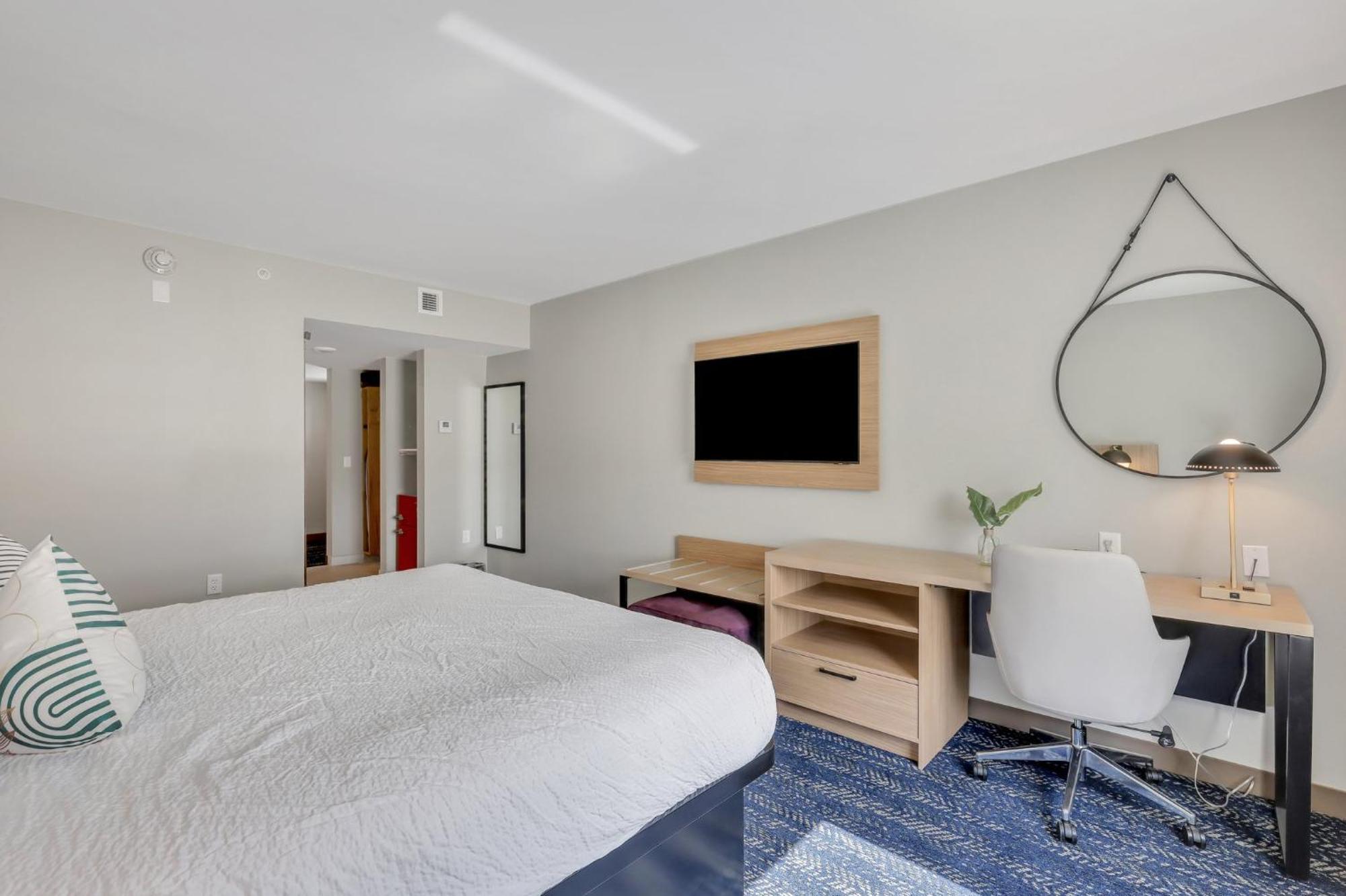 Hotel The Kingston Garden City Esterno foto